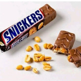 شکلات اسنیکرز Snickers با مغز بادام وزن 50 گرم